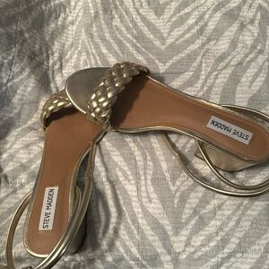 Ankle strap  sandal
